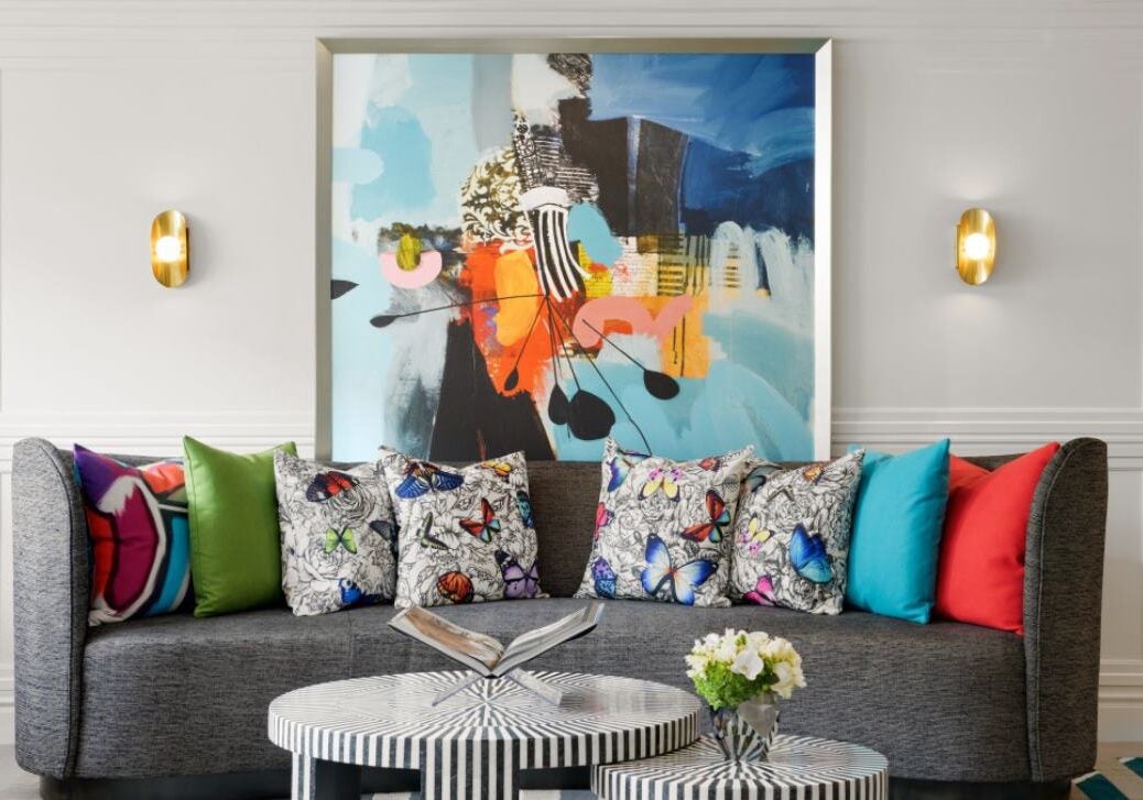 Le Parc Suite Hotel