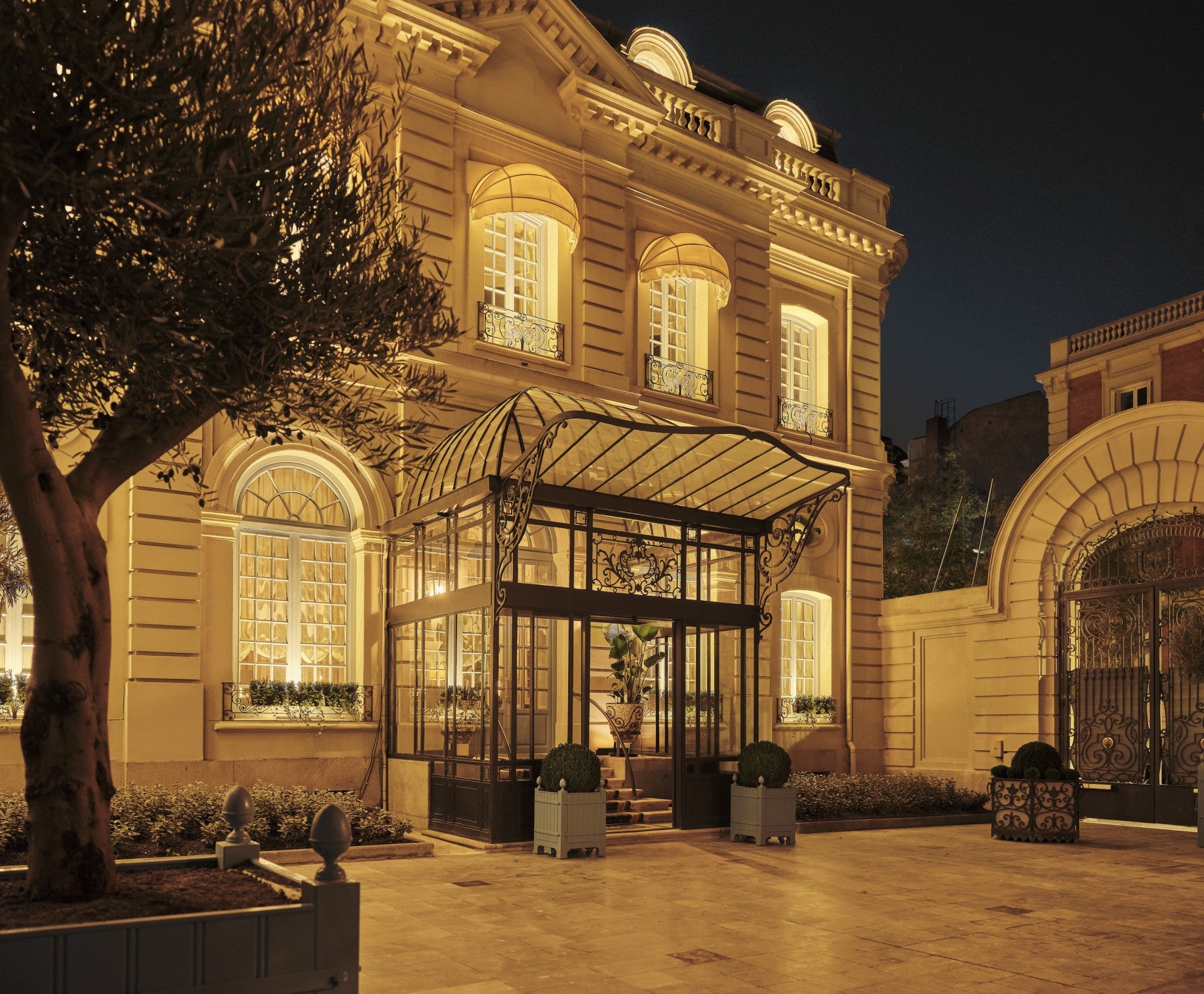Marriott’s Luxury Collection brand opens first hotel in Madrid, Spain