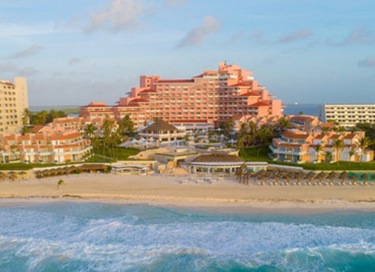 First Wyndham Grand hotel in Mexico to open in November