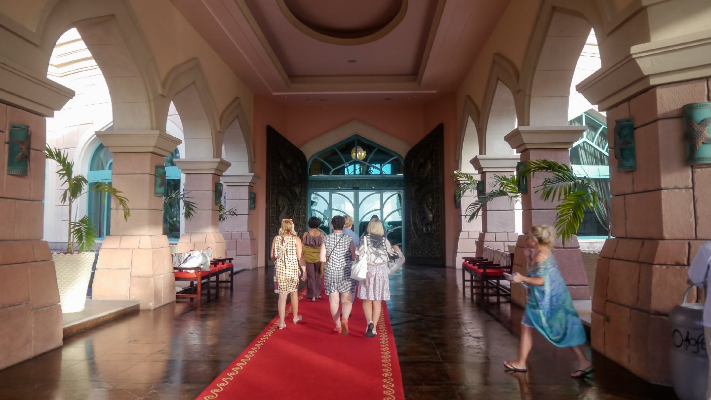 Dubai launches one-time contactless hotel guest check-in solution