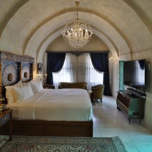 Hilton Curio Collection