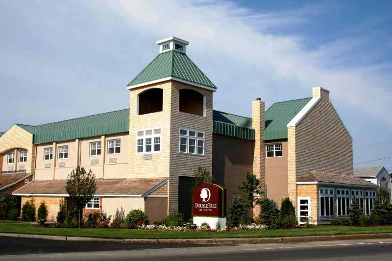 DoubleTree by Hilton Cape Cod-Hyannis Exterior